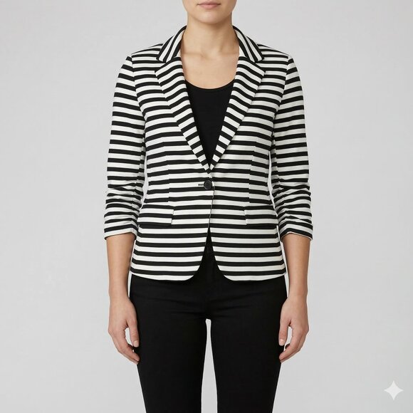 Suzy Shier Jackets & Blazers - *Suzy Shier Black and White Blazer